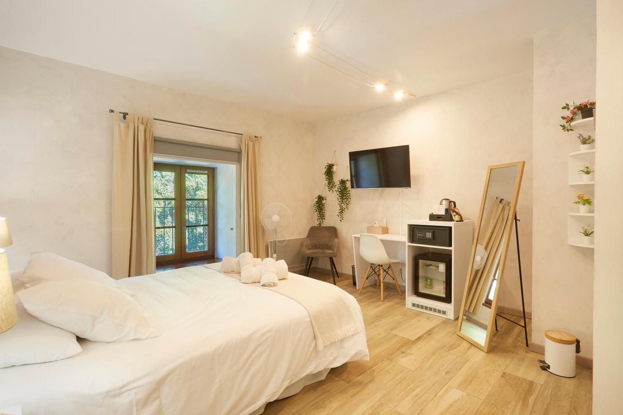 Domaine De Bersaillin Otel Dış mekan fotoğraf